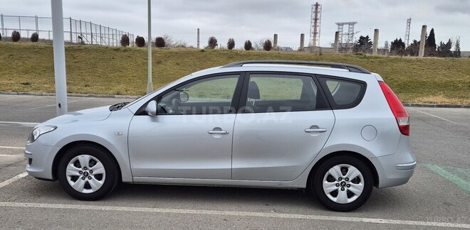 Hyundai i30 2009, 182,000 km - 1.4 l - Bakı