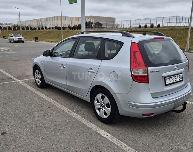 Hyundai i30 2009, 182,000 km - 1.4 l - Bakı