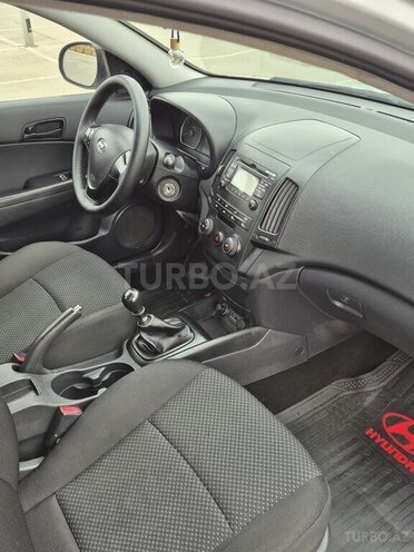 Hyundai i30 2009, 182,000 km - 1.4 l - Bakı
