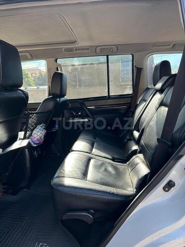 Mitsubishi Pajero 2012, 212,000 km - 3.5 л - Bakı