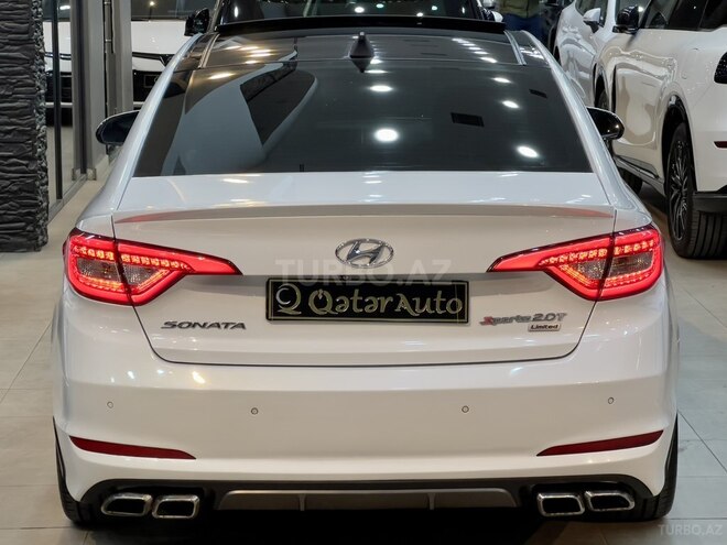 Hyundai Sonata-13