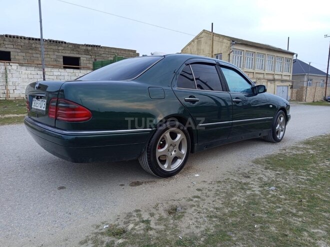 Mercedes E 320 1998, 150,000 km - 3.2 l - Bakı