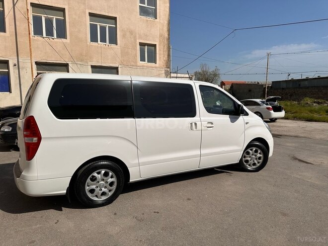 Hyundai H-1 2014, 220,000 km - 2.5 l - Bakı