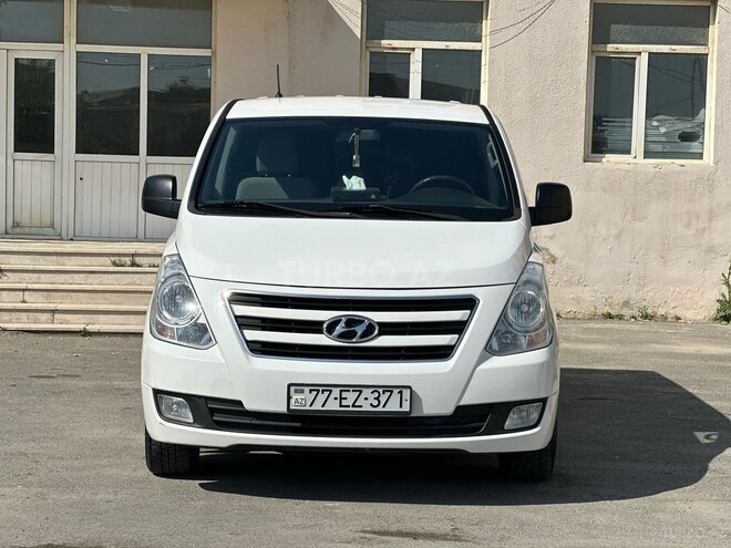 Hyundai H-1 2014, 220,000 km - 2.5 l - Bakı