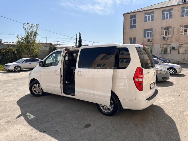Hyundai H-1 2014, 220,000 km - 2.5 l - Bakı