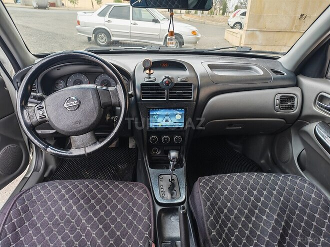 Nissan Sunny 2011, 470,000 km - 1.5 l - Naftalan