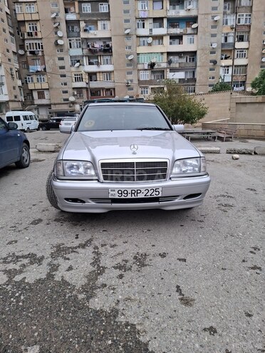 Mercedes C 180 1995, 253,000 km - 1.8 l - Bakı