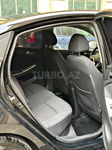 Hyundai Accent 2011, 220,000 km - 1.6 l - Bakı
