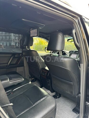 Toyota Land Cruiser Prado 2011, 176,500 km - 4.0 l - Bakı