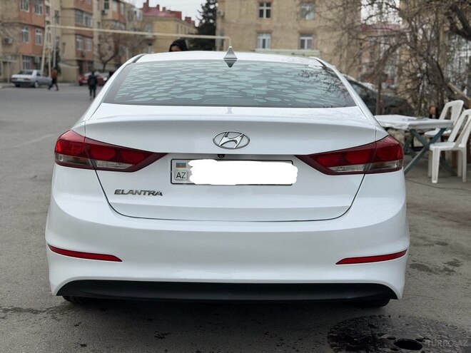 Hyundai Elantra 2017, 57,000 km - 2.0 l - Bakı