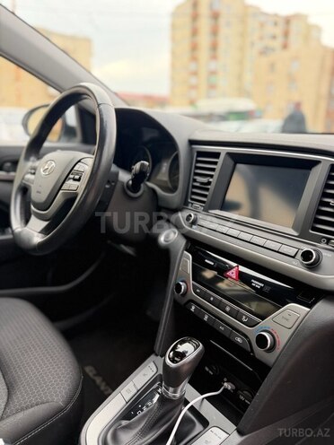 Hyundai Elantra 2017, 57,000 km - 2.0 l - Bakı