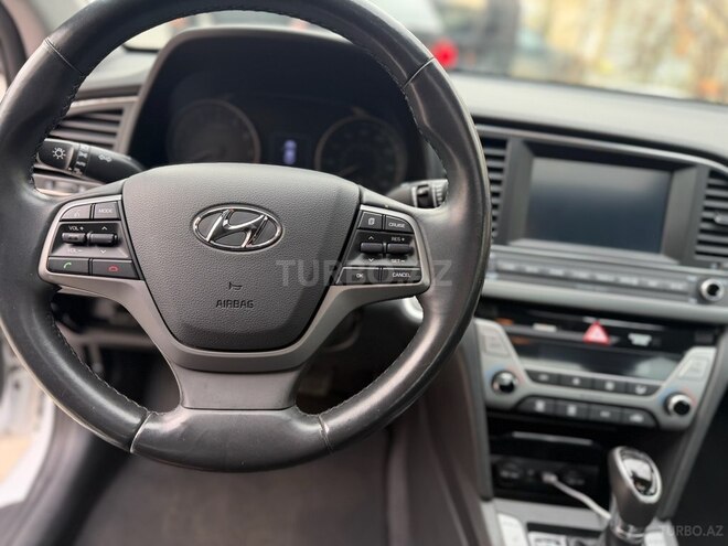 Hyundai Elantra 2017, 57,000 km - 2.0 l - Bakı