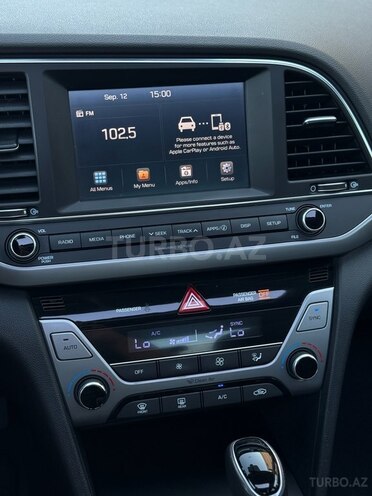 Hyundai Elantra 2017, 57,000 km - 2.0 l - Bakı