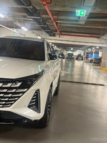 Changan  2025, 17,500 km - 1.5 l - Bakı