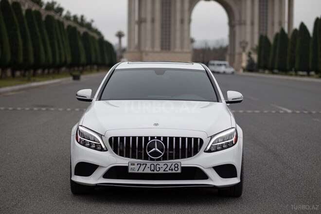 Mercedes C 300 2019, 82,000 km - 2.0 l - Gəncə