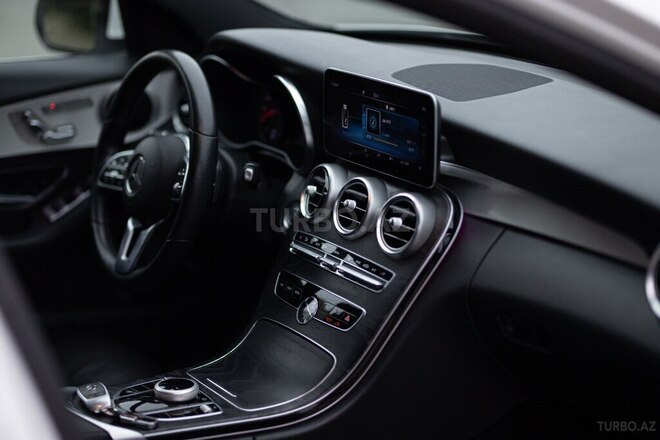 Mercedes C 300 2019, 82,000 km - 2.0 l - Gəncə