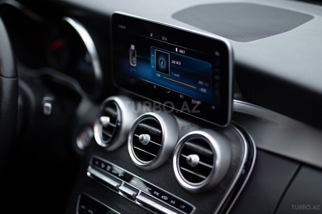 Mercedes C 300 2019, 82,000 km - 2.0 l - Gəncə