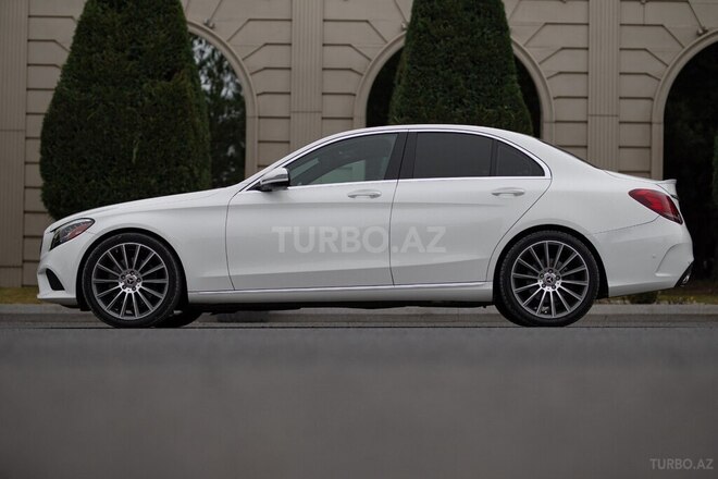 Mercedes C 300 2019, 82,000 km - 2.0 l - Gəncə