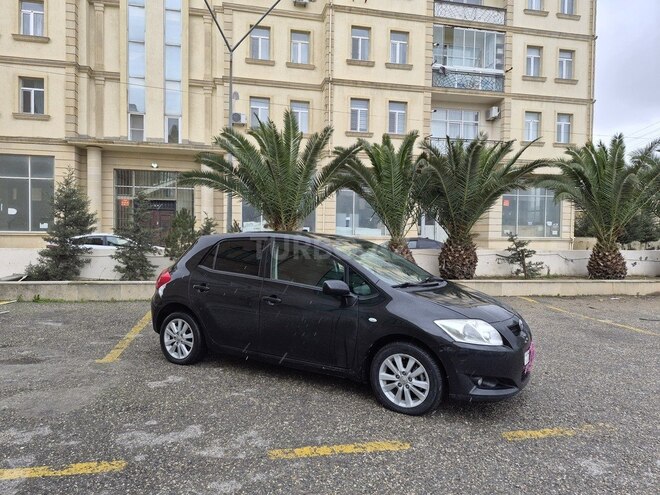 Toyota Auris 2007, 301,000 km - 1.4 l - Bakı