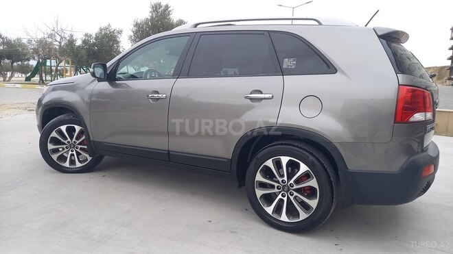 Kia Sorento 2009, 261,000 km - 2.0 l - Bakı