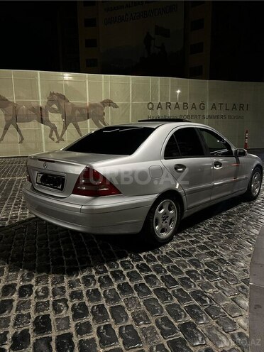 Mercedes C 200 2000, 333,000 km - 2.0 л - Bakı