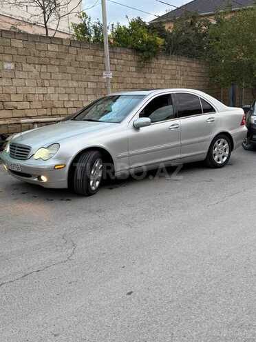 Mercedes C 240 2001, 417,000 km - 2.6 l - Sumqayıt