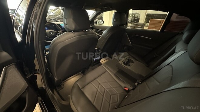 BMW 520-10