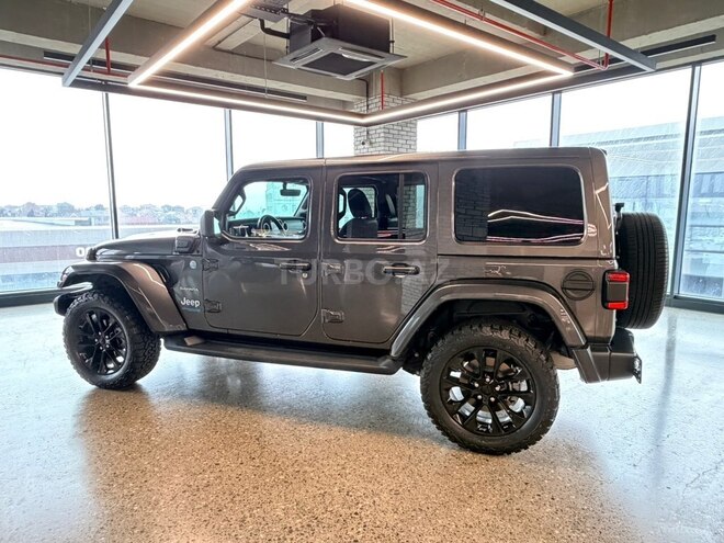 Jeep Wrangler-5