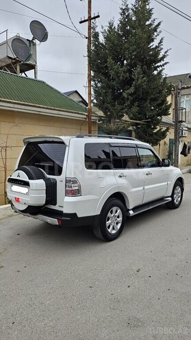 Mitsubishi Pajero 2008, 159,240 km - 3.0 л - Bakı