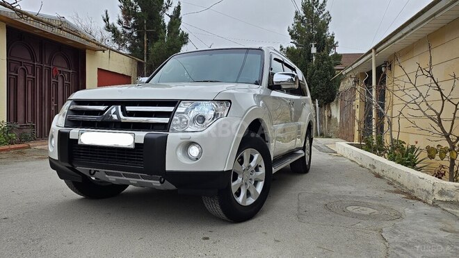 Mitsubishi Pajero 2008, 159,240 km - 3.0 л - Bakı