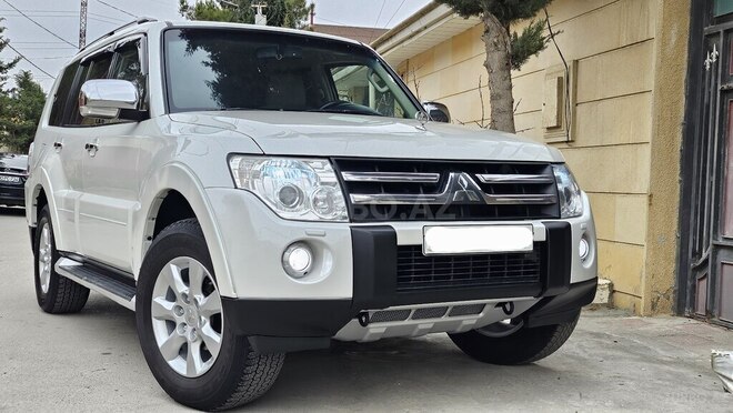 Mitsubishi Pajero 2008, 159,240 km - 3.0 л - Bakı
