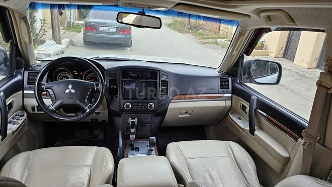 Mitsubishi Pajero 2008, 159,240 km - 3.0 л - Bakı