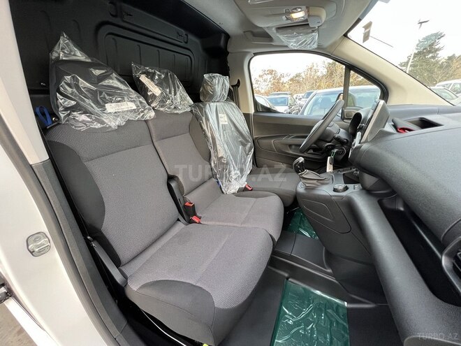 Citroen Berlingo VU-15