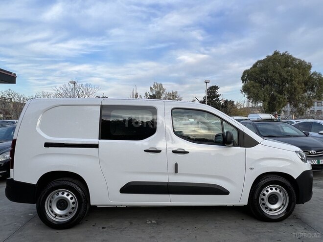 Citroen Berlingo VU-5