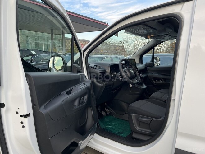 Citroen Berlingo VU-13