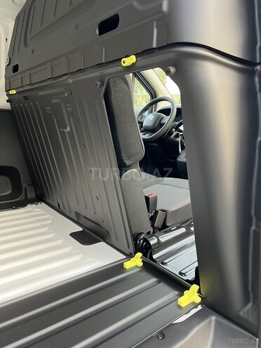 Citroen Berlingo VU-12