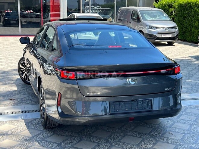 Changan Qiyuan A05-7