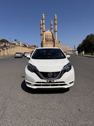 Nissan Note 2018, 121,000 km - 1.2 l - Bakı