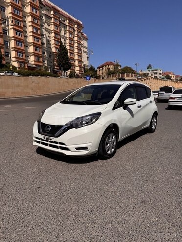 Nissan Note 2018, 121,000 km - 1.2 l - Bakı