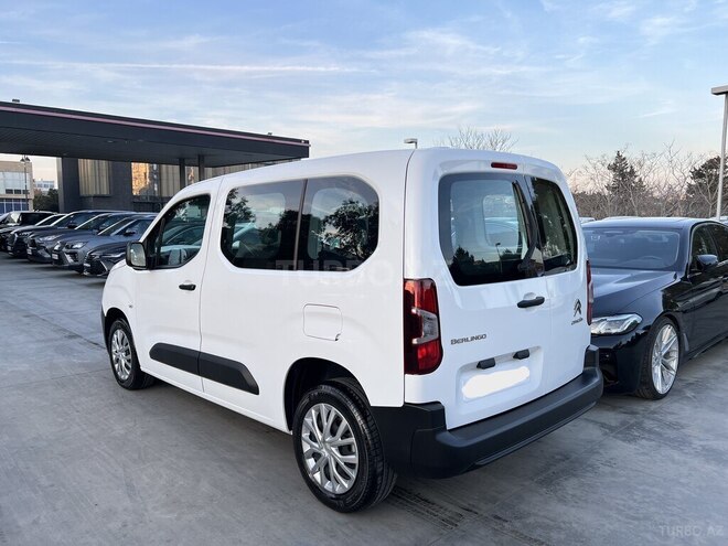 Citroen Berlingo VU-6