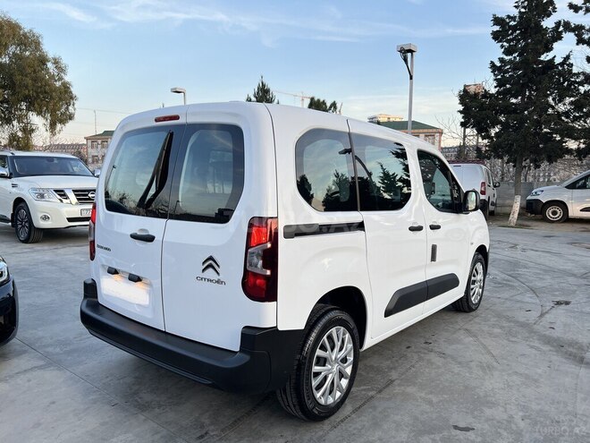 Citroen Berlingo VU-5