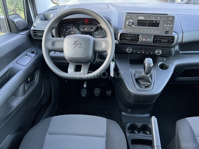 Citroen Berlingo VU-14