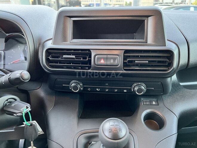 Citroen Berlingo VU-14