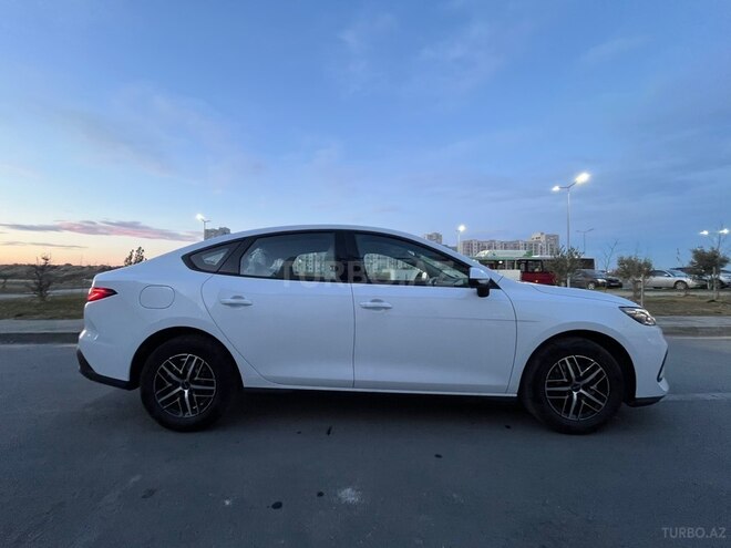 BYD  2025, 15 km - 1.5 l - Bakı