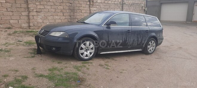 Volkswagen Passat 2001, 243,851 km - 2.8 l - Bakı