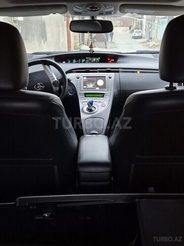 Toyota Prius 2013, 268,000 km - 1.8 l - Bakı