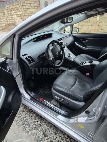 Toyota Prius 2013, 268,000 km - 1.8 l - Bakı