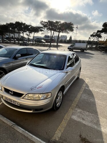 Opel Vectra 1999, 150,000 km - 1.6 l - Bakı