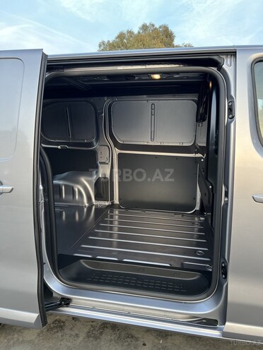 Citroen Jumpy-10