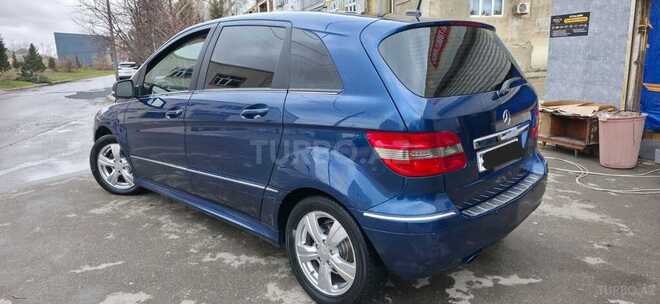 Mercedes B 170 2010, 182,000 km - 2.0 l - Sumqayıt